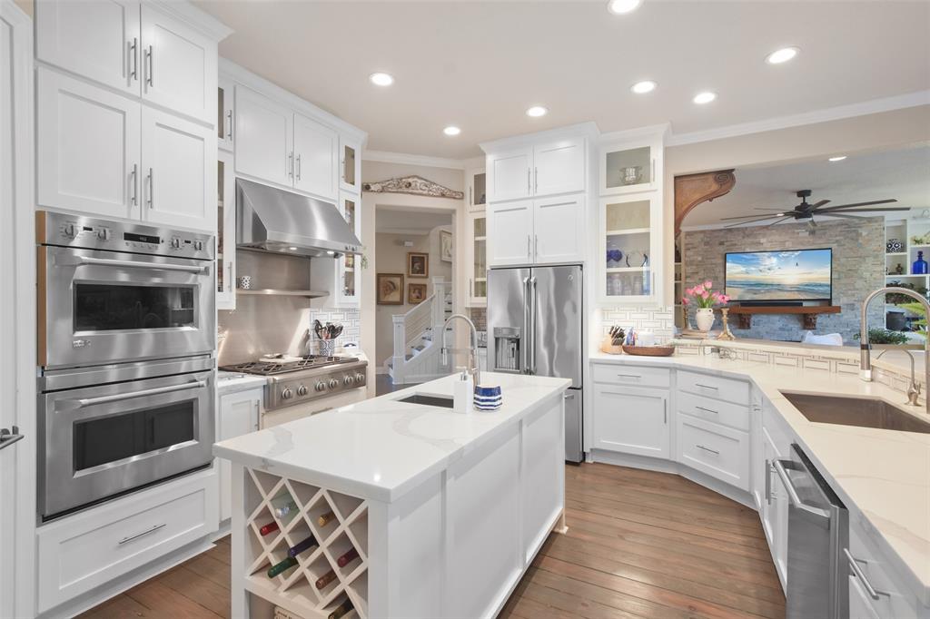 806 Quintana Roo Place, Seabrook, Texas image 17