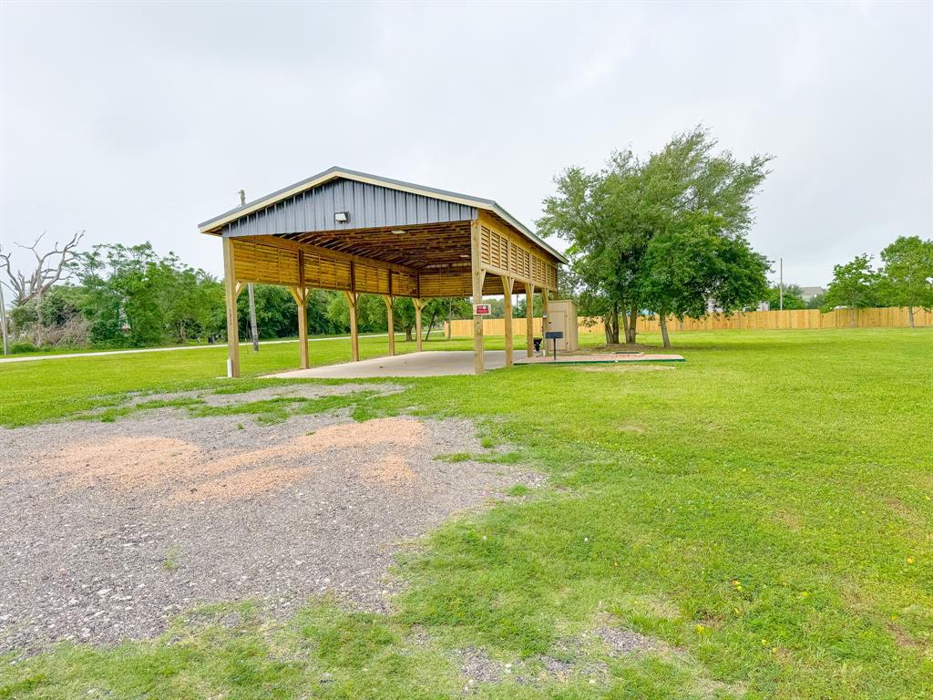 1311 22nd Street, Port Bolivar, Texas image 9