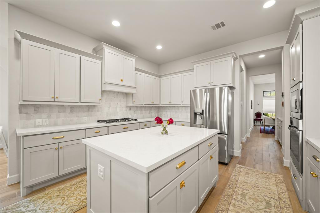 19002 Valentine Padlock Circle, Tomball, Texas image 17