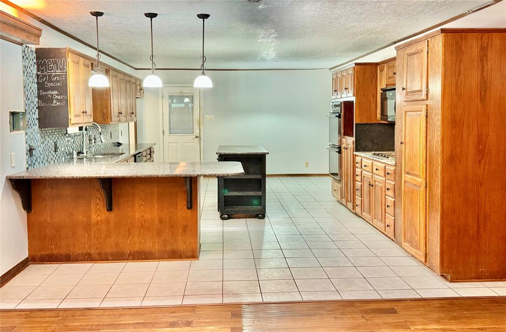 200 Greenwood Drive, Beaumont, Texas image 8