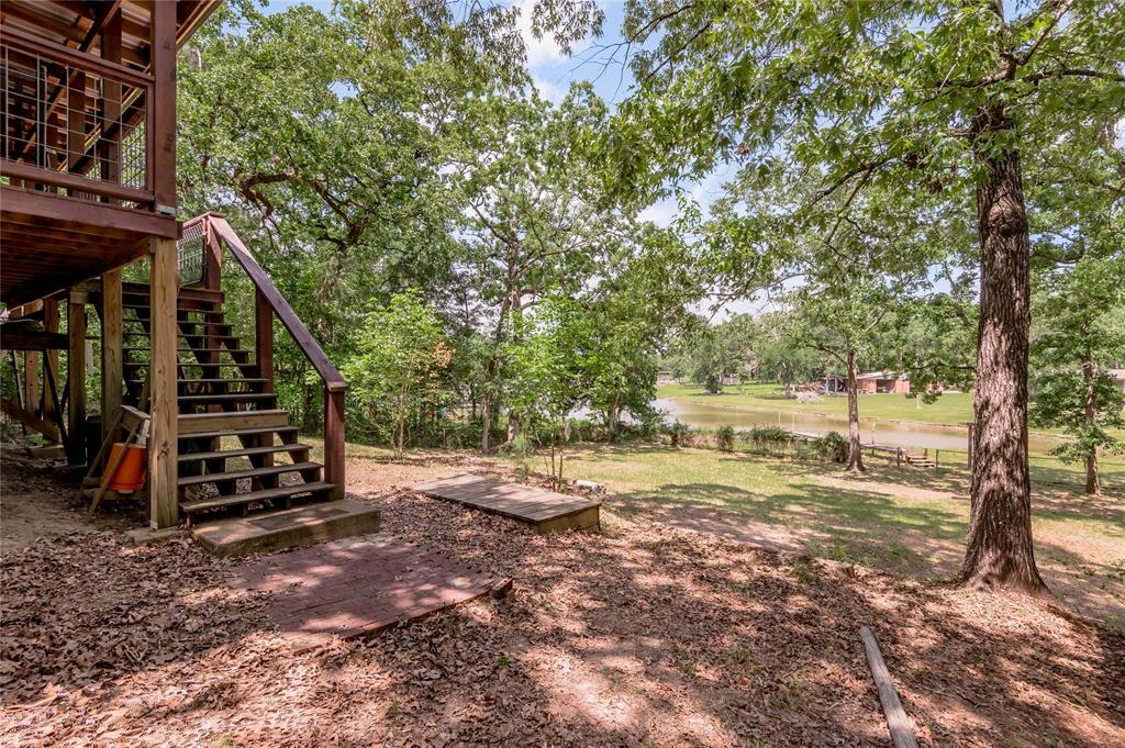 301 Chestnut Bend, Huntsville, Texas image 26
