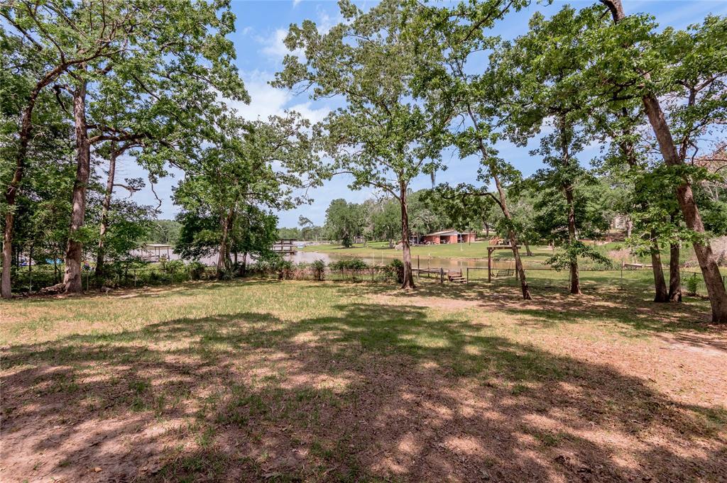 301 Chestnut Bend, Huntsville, Texas image 28