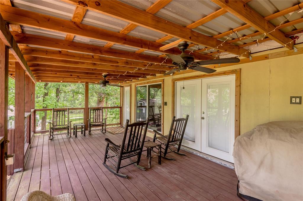 301 Chestnut Bend, Huntsville, Texas image 24