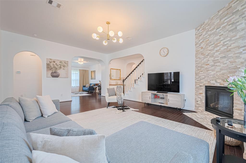 2851 Park Hills Drive, Katy, Texas image 35