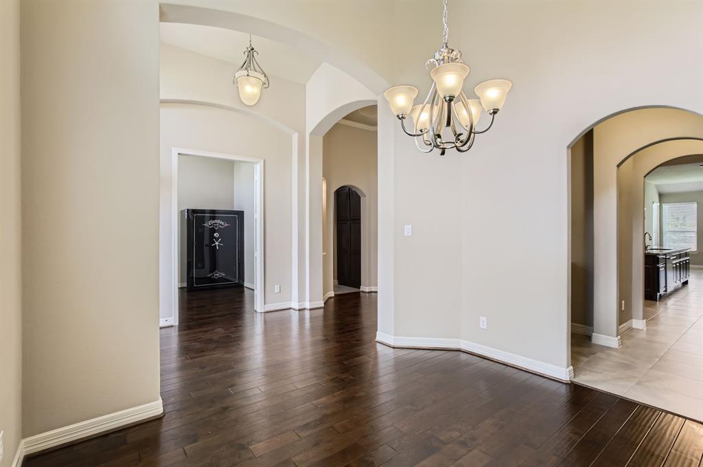 2044 Doolan Drive, Conroe, Texas image 8