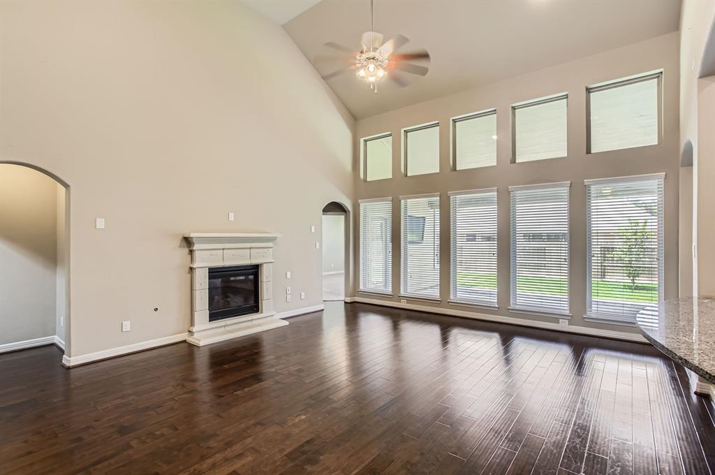 2044 Doolan Drive, Conroe, Texas image 5