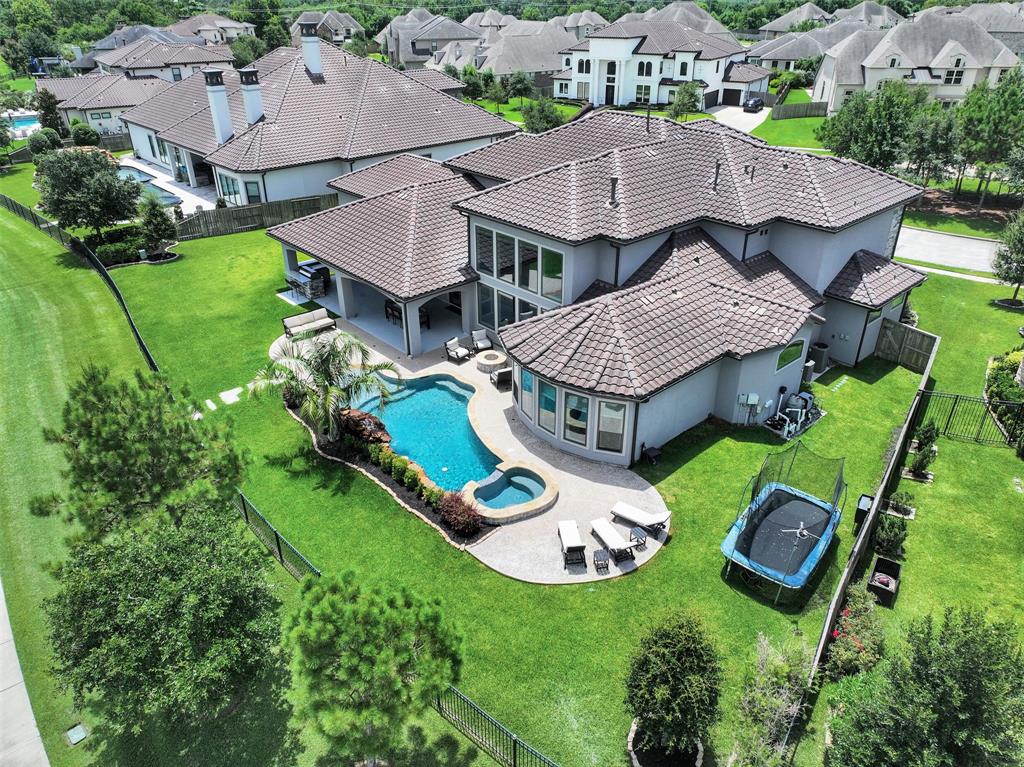 2569 Scenic Hills Drive