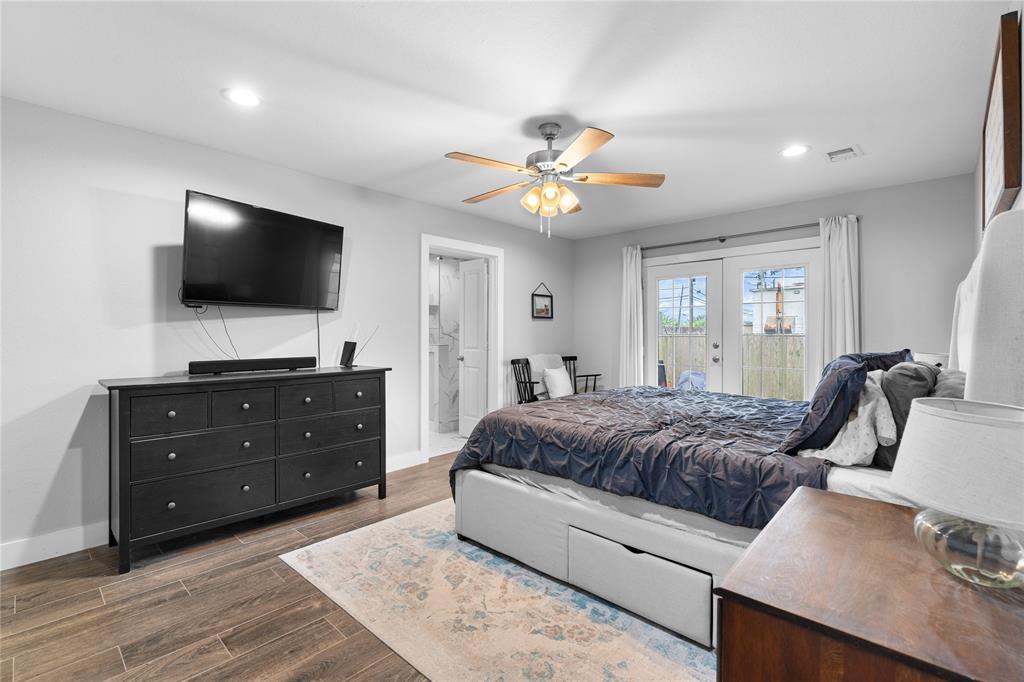 11207 Wood Lodge Drive, Houston, Texas image 17