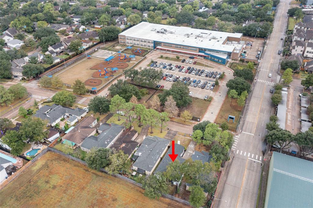 11207 Wood Lodge Drive, Houston, Texas image 30