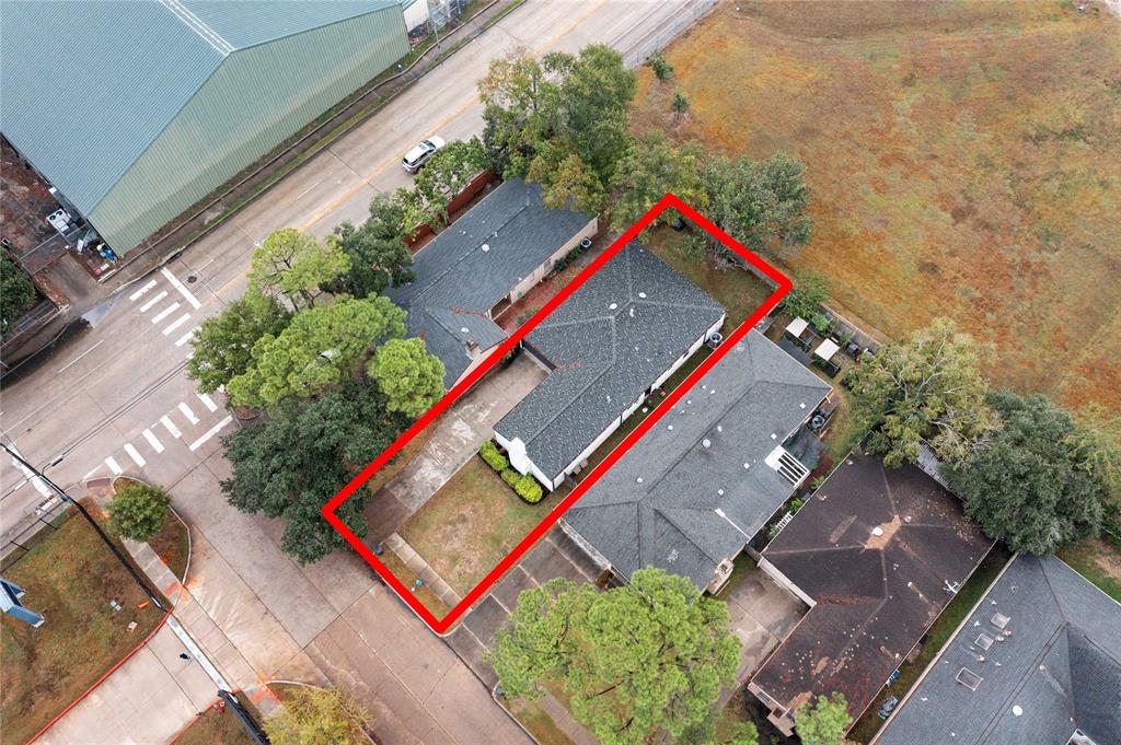 11207 Wood Lodge Drive, Houston, Texas image 28