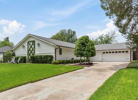 2502 Briarbrook Drive Houston TX 77042