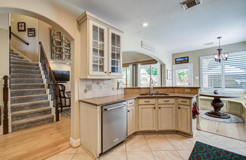 79 N Frontera Circle, The Woodlands, Texas image 24