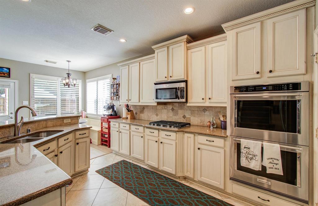 79 N Frontera Circle, The Woodlands, Texas image 22