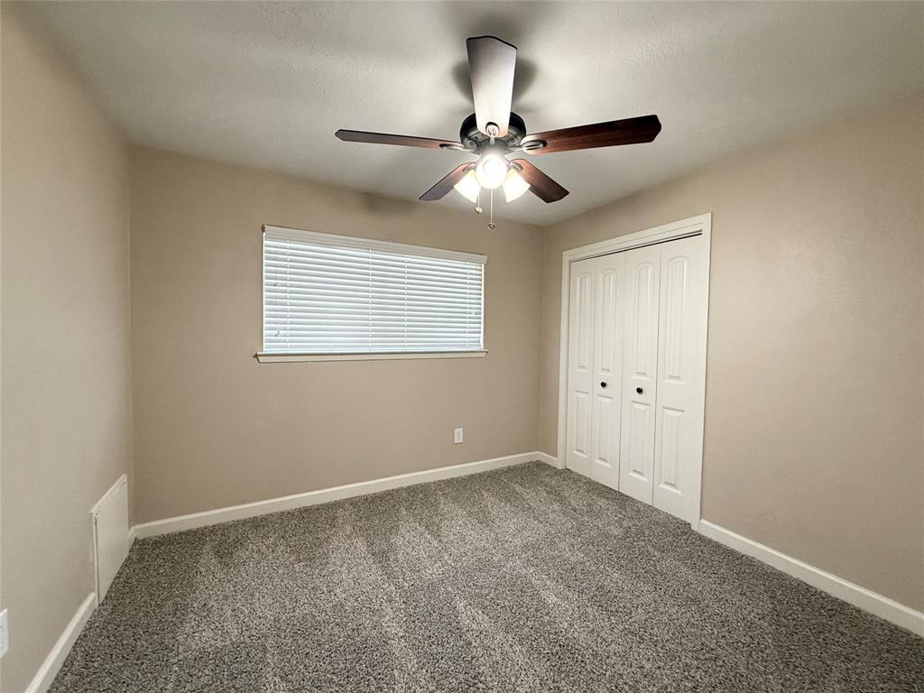 2114 Cedar Street, Pearland, Texas image 25