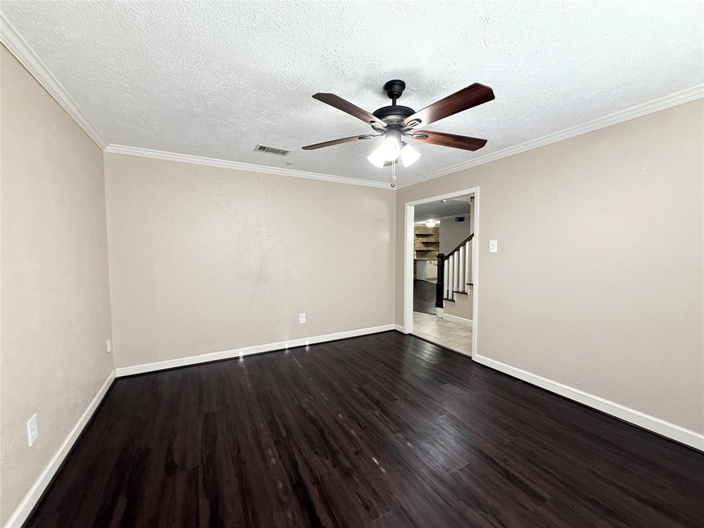 2114 Cedar Street, Pearland, Texas image 5