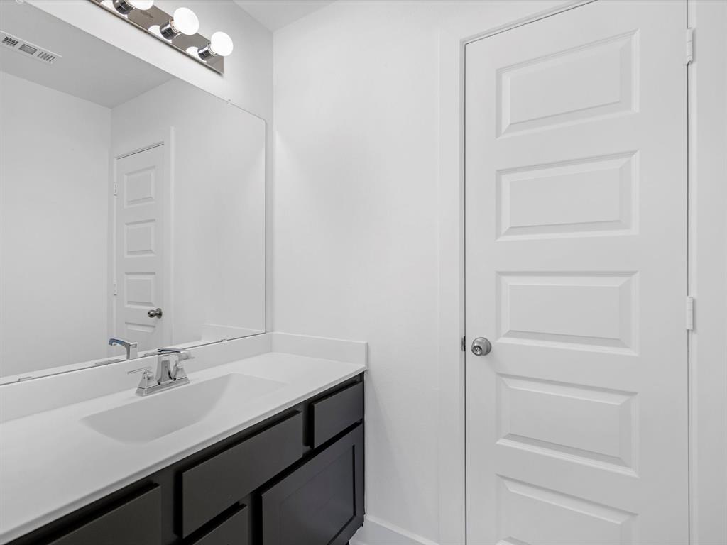 415 Mathis Lake Lane, Conroe, Texas image 19