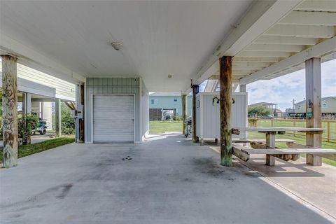 A home in Crystal Beach