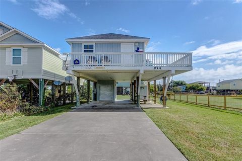 A home in Crystal Beach