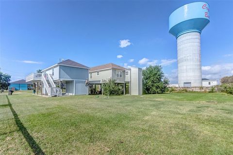 A home in Crystal Beach