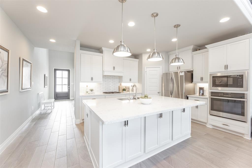 13746 SW Brahman Valley Court, Cypress, Texas image 12