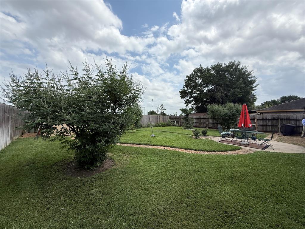 21526 N Tangle Creek Lane, Spring, Texas image 2