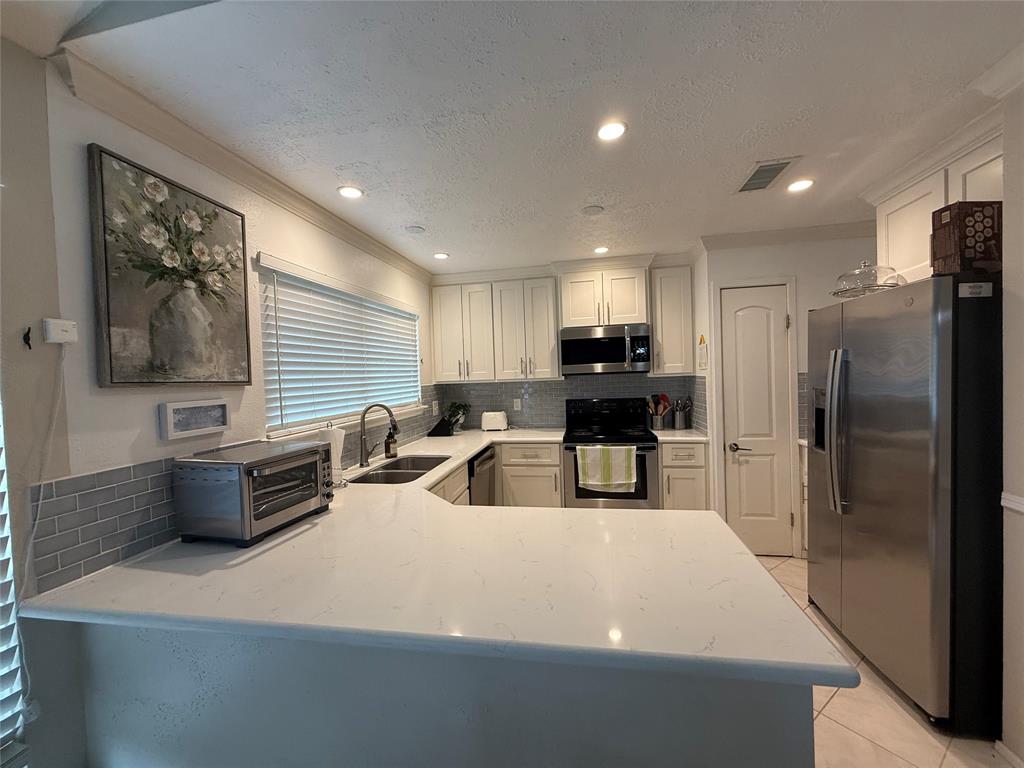 21526 N Tangle Creek Lane, Spring, Texas image 5