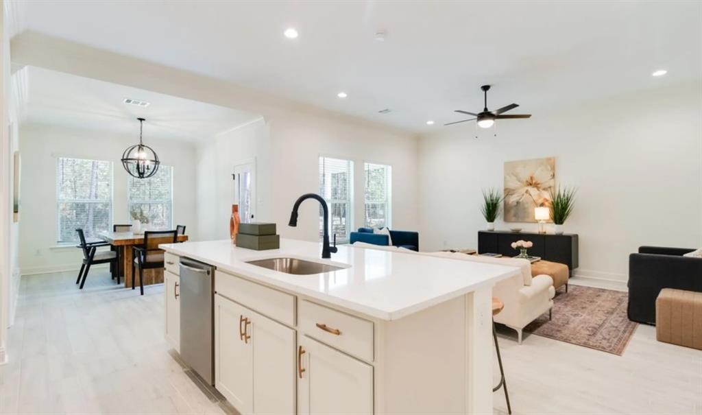 1575 Little Cypress Loop, Orange, Texas image 6