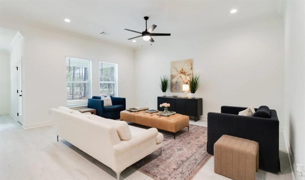 1575 Little Cypress Loop, Orange, Texas image 3