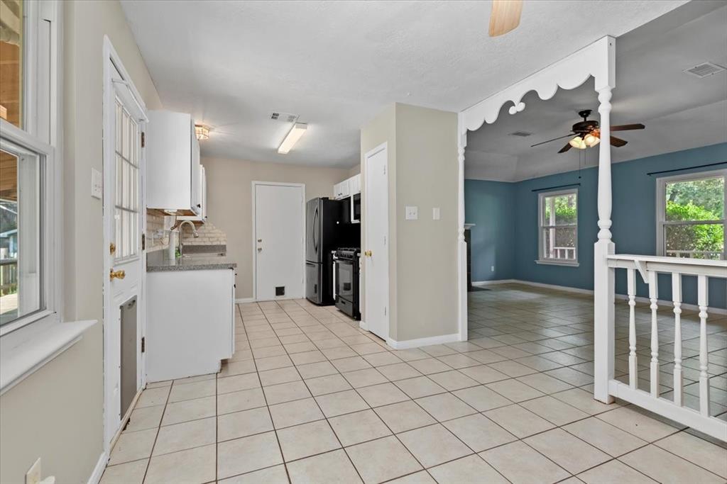 134 Greenbriar Drive, Magnolia, Texas image 12