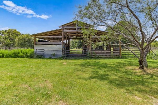 14657 County Road 229, Bedias, Texas image 7