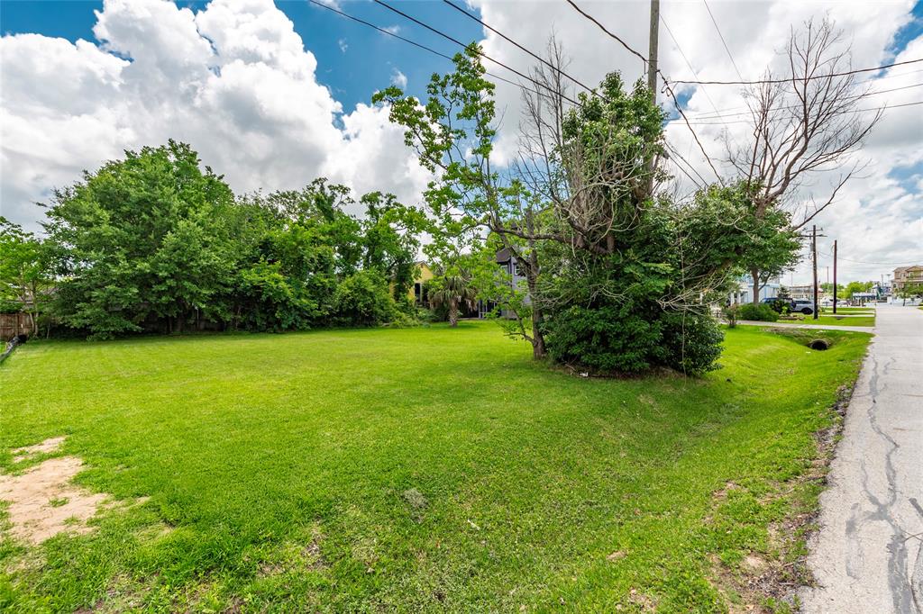 Pine Road, Clear Lake Shores, Texas image 22