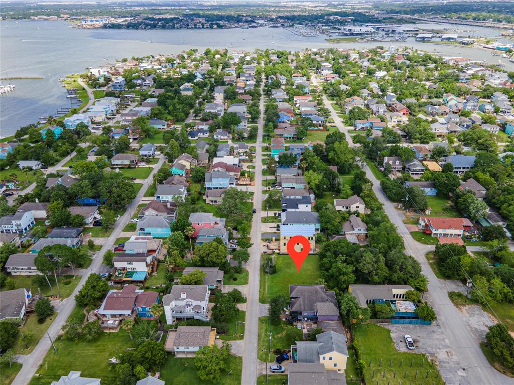 Pine Road, Clear Lake Shores, Texas image 7