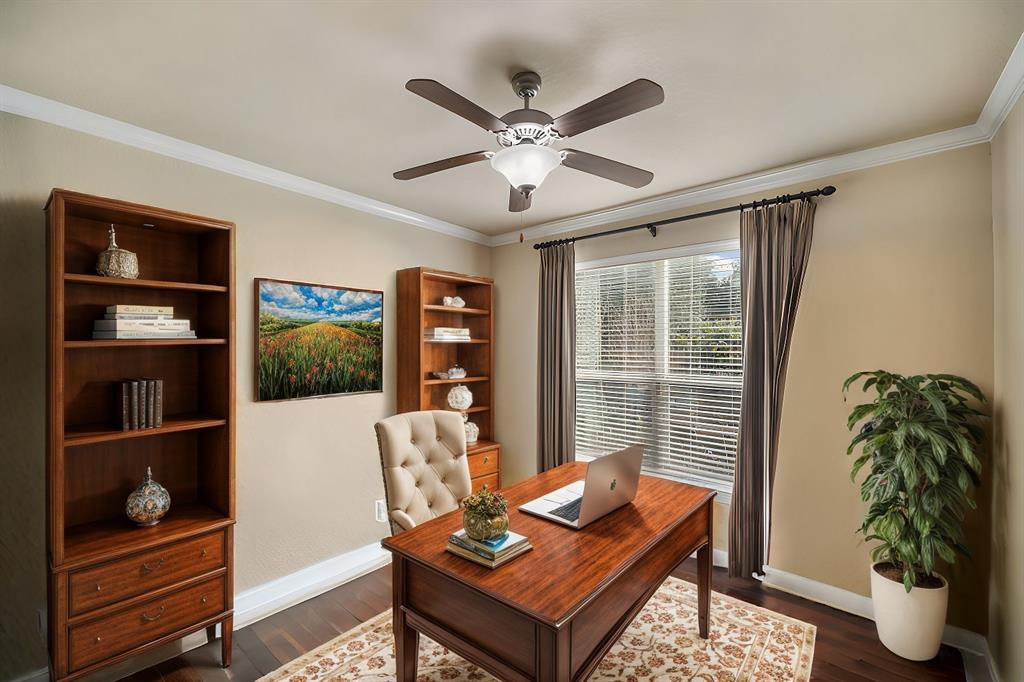 4715 Cedarfield Road, Katy, Texas image 4