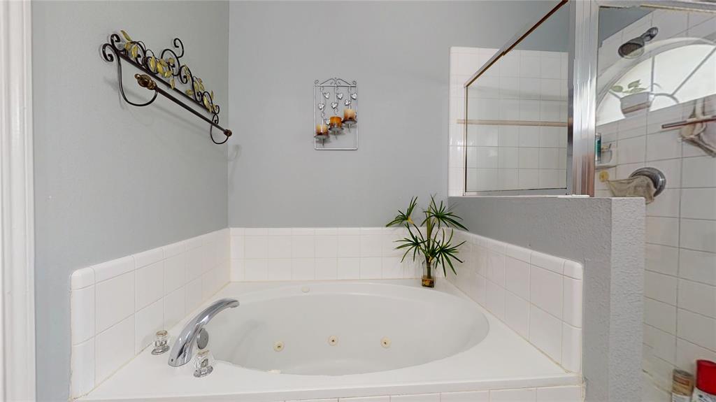 1309 Bayswater Drive, Houston, Texas image 27
