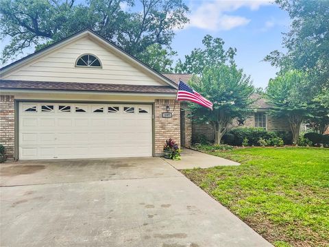 A home in Clute