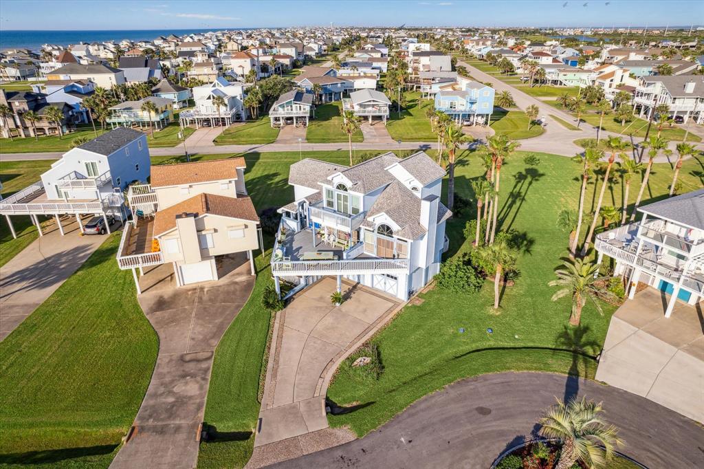 4109 Fiddler Crab Lane, Galveston, Texas image 2