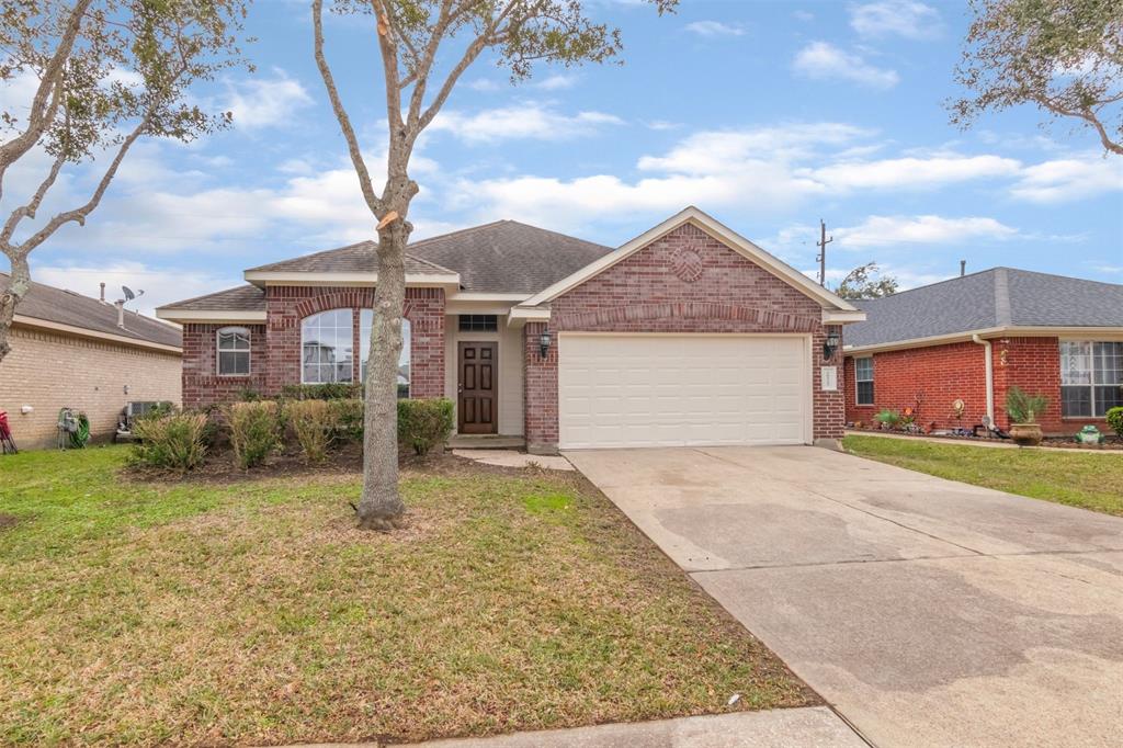 10522 Pine Meadows Boulevard, Baytown, Texas image 4