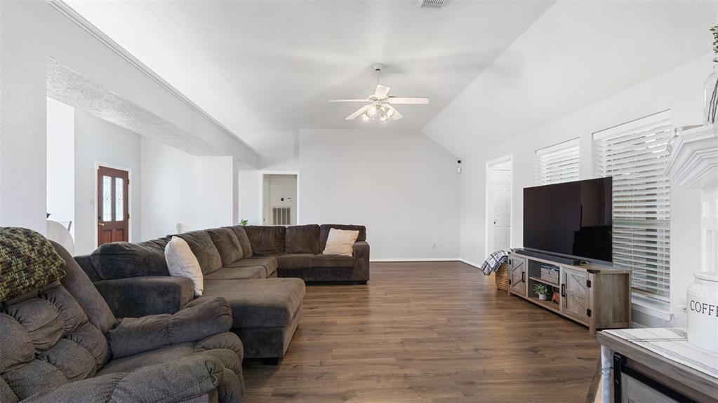 3306 Greenwood Place, Deer Park, Texas image 11