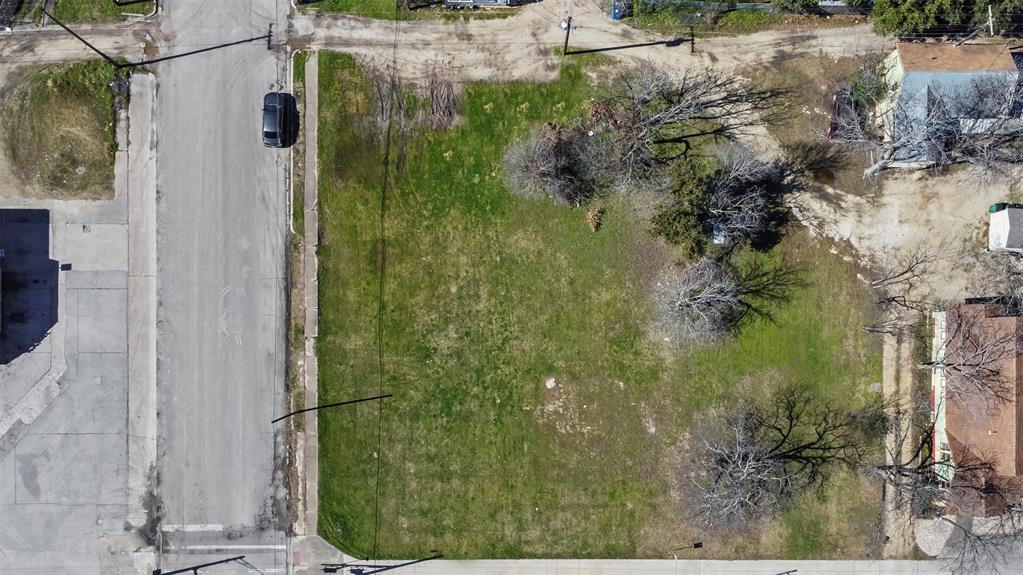 703 N Main Street, Taylor, Texas image 14