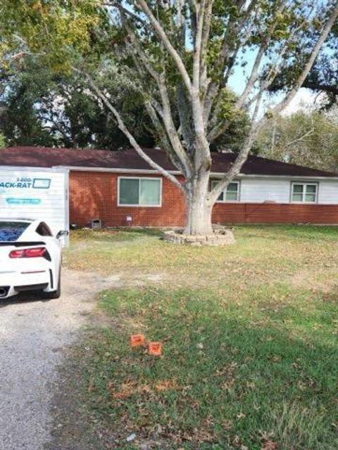 A home in El Campo