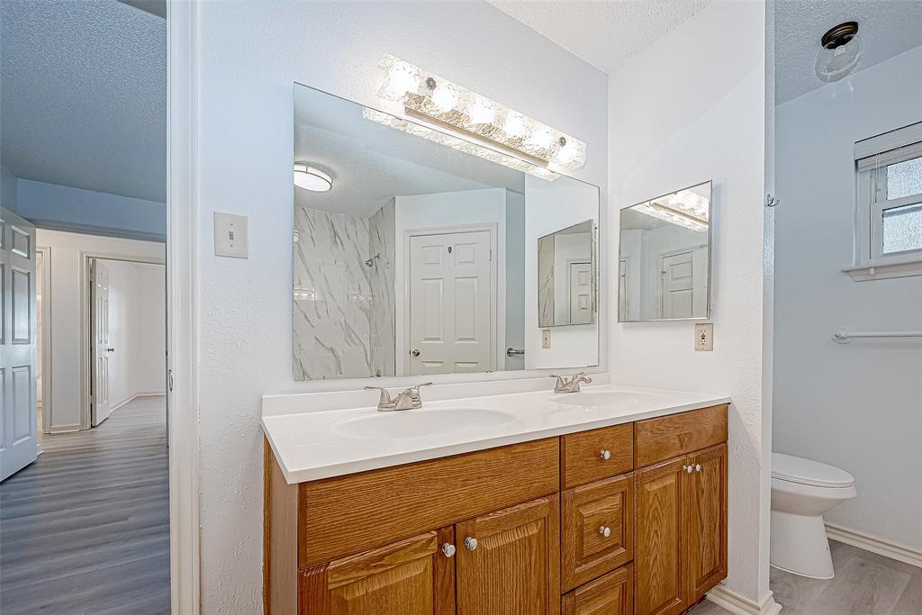 903 Postwood Lane, Pearland, Texas image 27
