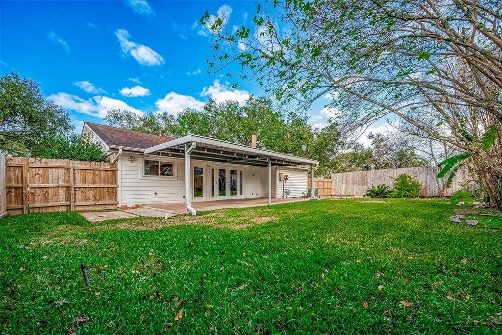903 Postwood Lane, Pearland, Texas image 31