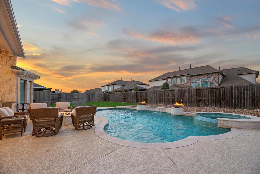 9506 Sandia Springs Circle, Cypress, Texas image 13