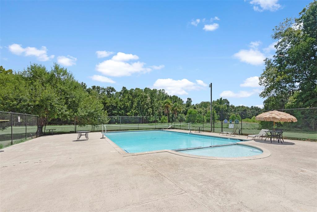 Unruh Drive, Cleveland, Texas image 14