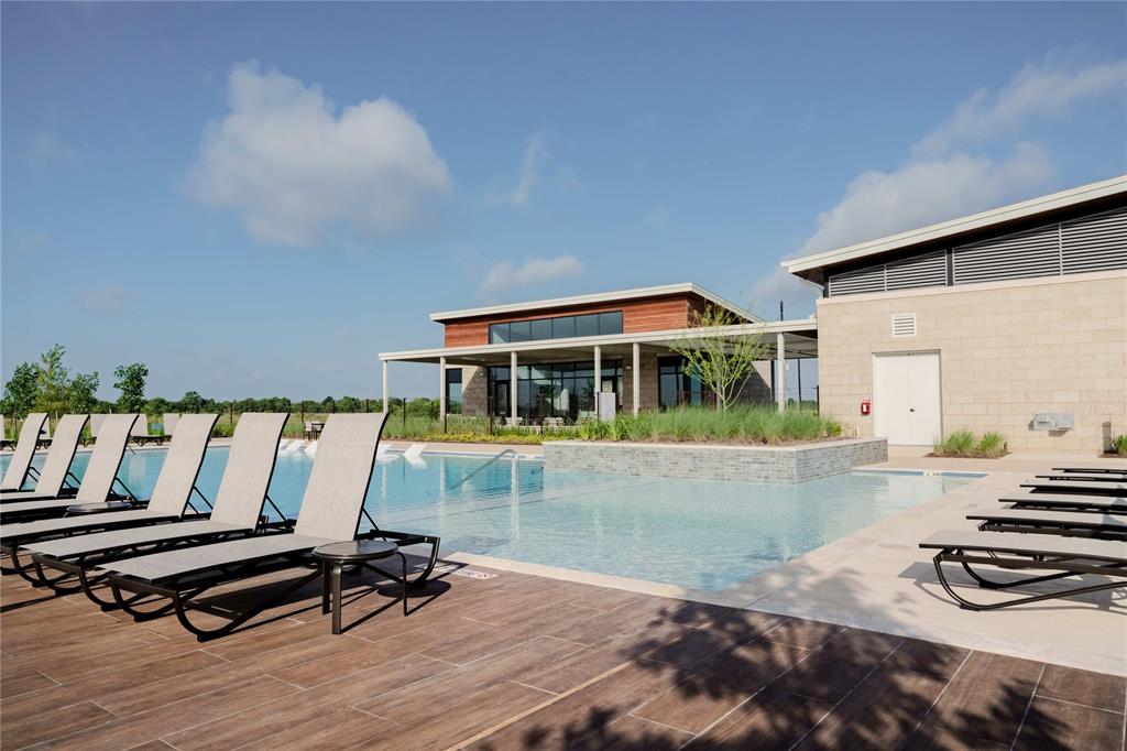 17227 Bluebonnet Creek Trail, Hockley, Texas image 4