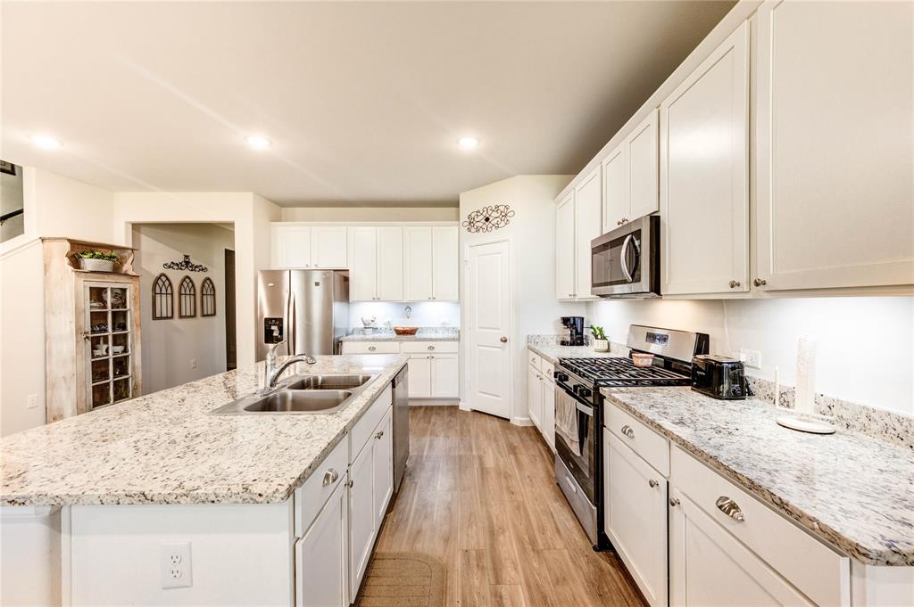 5819 Jade Crest Court, Montgomery, Texas image 6