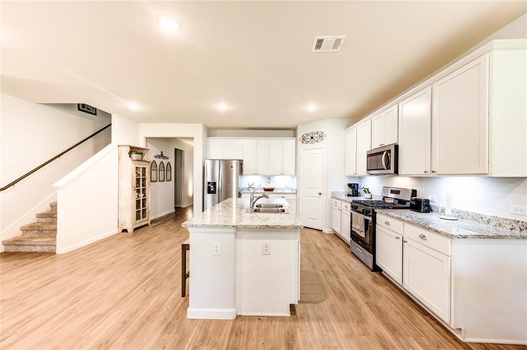 5819 Jade Crest Court, Montgomery, Texas image 7
