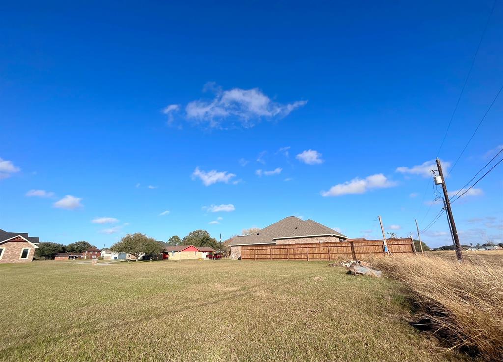 1200 Sailfish Drive, Bay City, Texas image 4