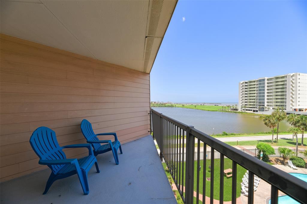 9520 Seawall Boulevard #350, Galveston, Texas image 19