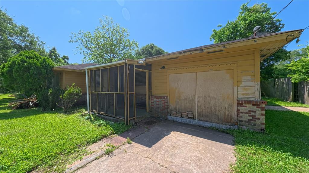 1719 Kansas Street, La Marque, Texas image 6